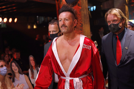 2. Kampfabend 'Das große SAT.1 Promiboxen' in Köln