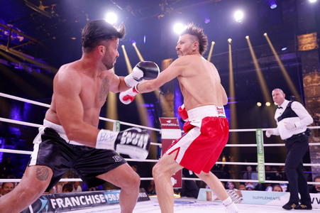 2. Kampfabend 'Das große SAT.1 Promiboxen' in Köln