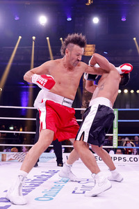 2. Kampfabend 'Das große SAT.1 Promiboxen' in Köln