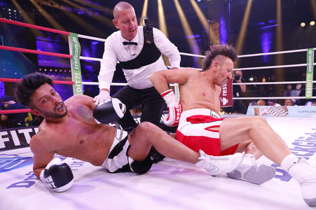 2. Kampfabend 'Das große SAT.1 Promiboxen' in Köln