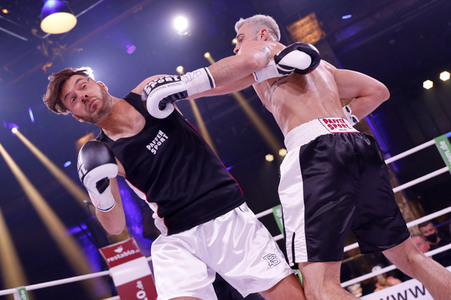 2. Kampfabend 'Das große SAT.1 Promiboxen' in Köln