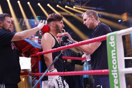 2. Kampfabend 'Das große SAT.1 Promiboxen' in Köln