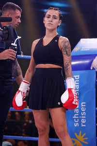 2. Kampfabend 'Das große SAT.1 Promiboxen' in Köln