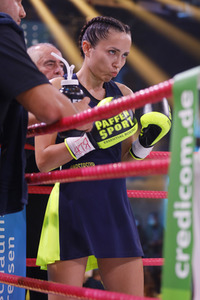 2. Kampfabend 'Das große SAT.1 Promiboxen' in Köln