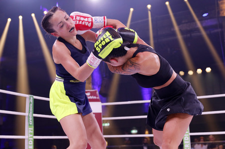 2. Kampfabend 'Das große SAT.1 Promiboxen' in Köln