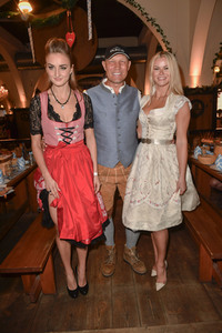 Bergfest der 9. Hofbräu Berlin Wiesn in Berlin