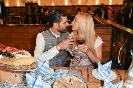 Bergfest der 9. Hofbräu Berlin Wiesn in Berlin