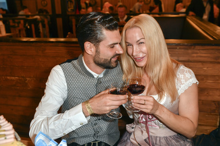 Bergfest der 9. Hofbräu Berlin Wiesn in Berlin