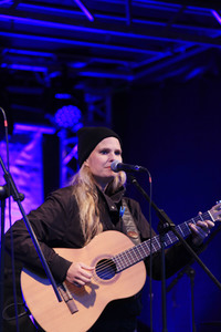 Konzert von Dota Kehr in Ostritz