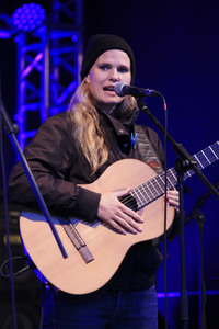 Konzert von Dota Kehr in Ostritz