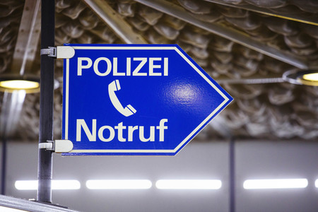 Symbolfoto Polizeinotruf