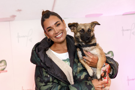 Tierheim-Pressetermin mit Jana Ina Zarrella in Köln