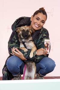 Tierheim-Pressetermin mit Jana Ina Zarrella in Köln