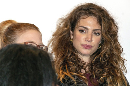 Vernissage der Gruppenausstellung 'Feiner Sirup'  in Hamburg