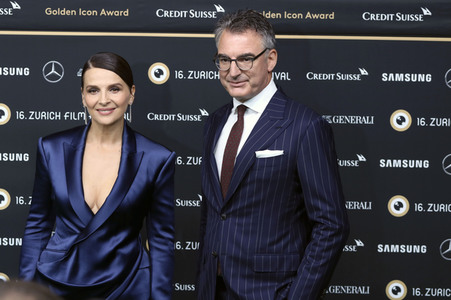 Filmpremiere 'La bonne épouse' und Verleihung des ZFF Golden Icon Award, Zurich Film Festival 2020