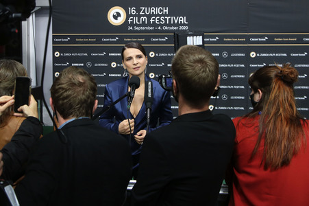 Filmpremiere 'La bonne épouse' und Verleihung des ZFF Golden Icon Award, Zurich Film Festival 2020