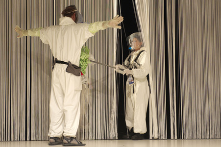 Theaterprobe 'Death Positive - States of Emergency' in Berlin