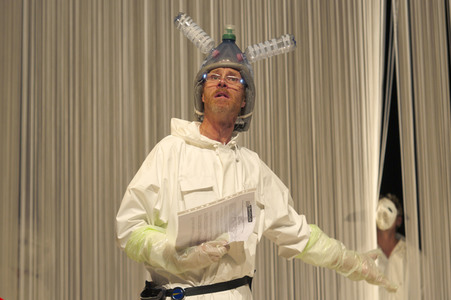 Theaterprobe 'Death Positive - States of Emergency' in Berlin