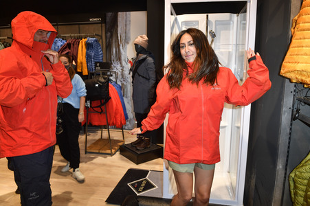 Wiedereröffnung des Globetrotter in Berlin