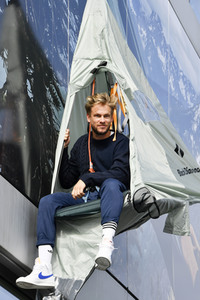 Wiedereröffnung des Globetrotter in Berlin