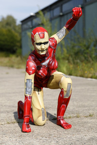 GEEK ART: Iron Woman und Black Widow Bodypainting