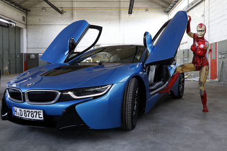 GEEK ART: Iron Woman und Black Widow Bodypainting