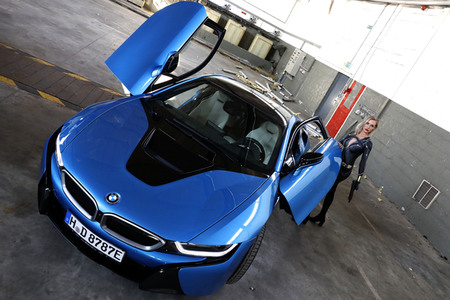 GEEK ART: Iron Woman und Black Widow Bodypainting