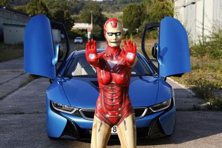 GEEK ART: Iron Woman und Black Widow Bodypainting