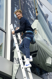 Wiedereröffnung des neuen Globetrotter in Berlin