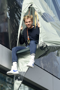 Wiedereröffnung des neuen Globetrotter in Berlin