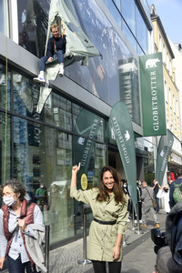 Wiedereröffnung des neuen Globetrotter in Berlin