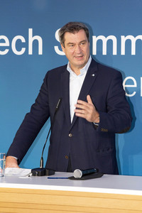 Hightech Summit 'KI und Supertech für den Menschen' in Bamberg