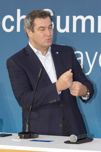 Hightech Summit 'KI und Supertech für den Menschen' in Bamberg