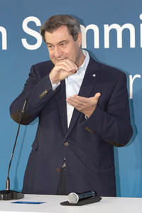 Hightech Summit 'KI und Supertech für den Menschen' in Bamberg