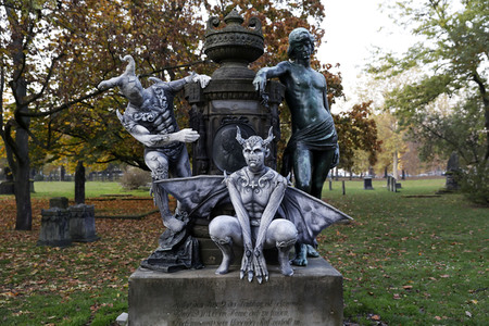 FARBKÖRPER Kalender 2021: Geek Art-Bodypainting und Transformaking