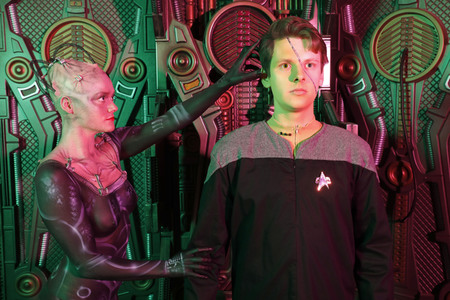 FARBKÖRPER Kalender 2021: Geek Art-Bodypainting und Transformaking