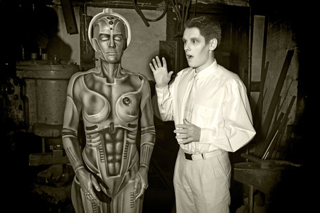 FARBKÖRPER Kalender 2021: Geek Art-Bodypainting und Transformaking