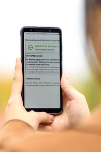 Symbolfoto negativer Corona-Test