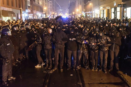 Demonstration nach der Räumung der Liebig 34 in Berlin