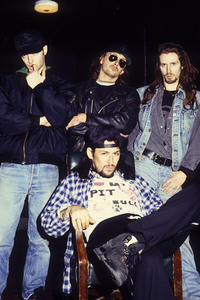 Photoshooting mit Zodiac Mindwarp and the Love Reaction in London