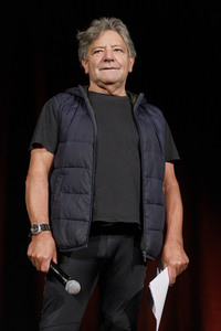 Volksbühne Programmpräsentation November-Dezember 2020 in Köln