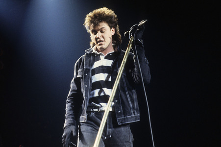 Konzert von Paul Young & The Royal Family in London