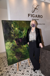 Vernissage 'Farb-Pracht' von Simone von Anhalt in München