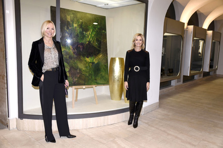 Vernissage 'Farb-Pracht' von Simone von Anhalt in München