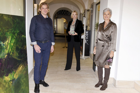 Vernissage 'Farb-Pracht' von Simone von Anhalt in München