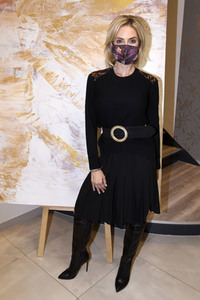 Vernissage 'Farb-Pracht' von Simone von Anhalt in München