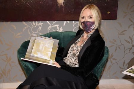 Vernissage 'Farb-Pracht' von Simone von Anhalt in München