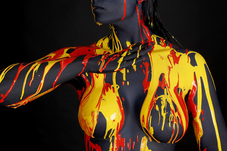 BODYART: Dark Splash