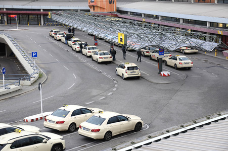 Symbolfoto Flughafen Tegel