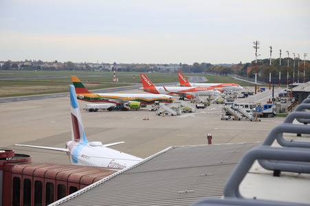 Symbolfoto Flughafen Tegel